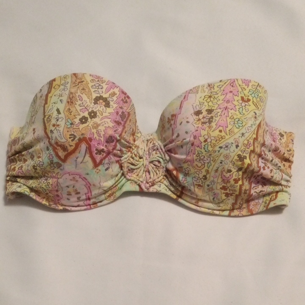 Victoria's Secret Pastel Floral Paisley Ish Bikini Top